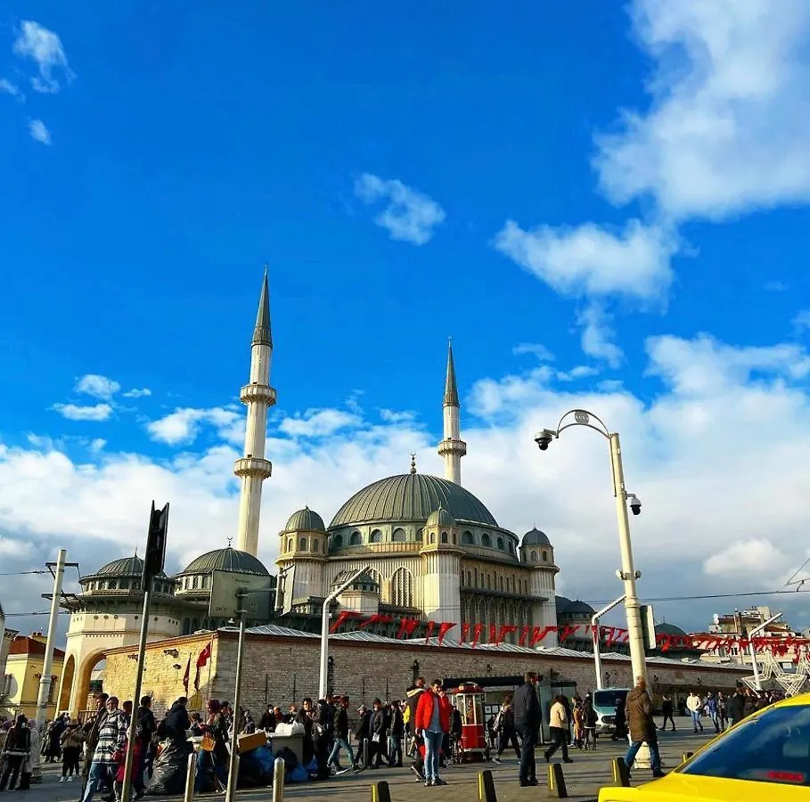 Ucal Apart Apartment Istanbul